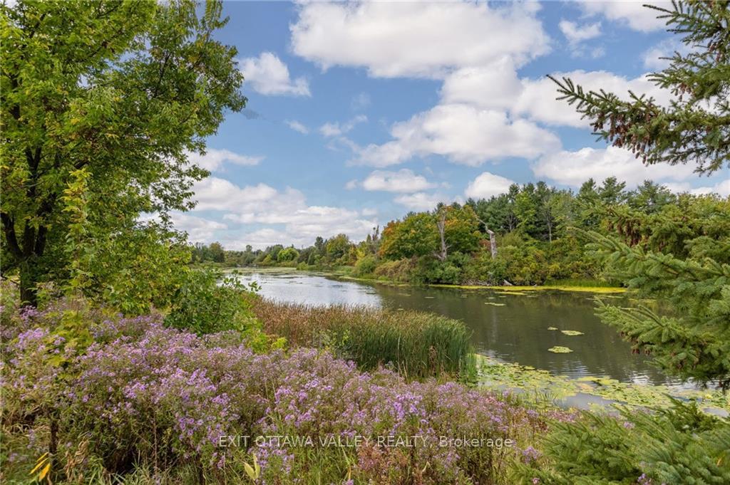 Photo 11 of 302 Citiplace Drive, Ottawa, Merivale Industrial Park/Citiplace — HOMEH