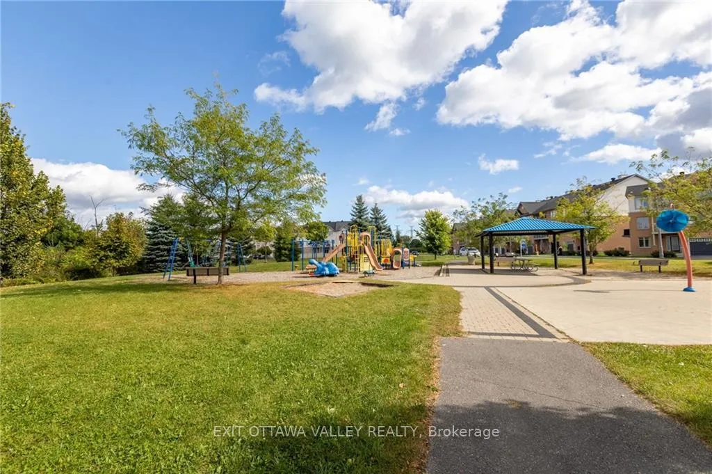 Photo 22 of 302 Citiplace Drive, Ottawa, Merivale Industrial Park/Citiplace — HOMEH