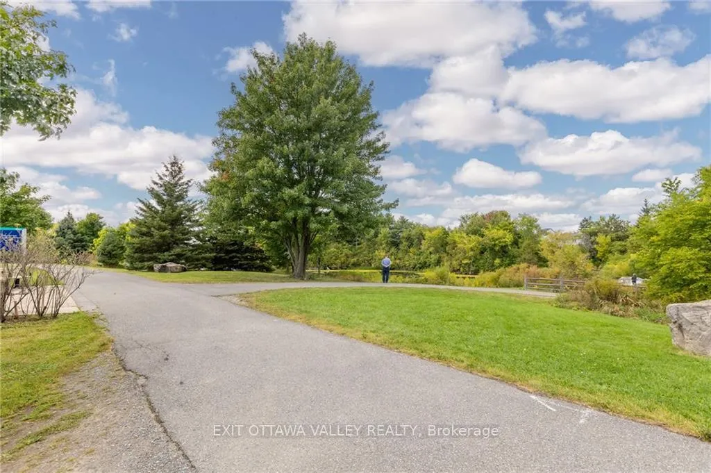 Photo 23 of 302 Citiplace Drive, Ottawa, Merivale Industrial Park/Citiplace — HOMEH