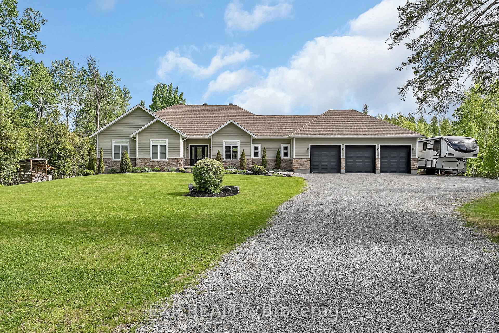 Photo 1 of 155 Wilbert Cox Drive, Ottawa, Huntley Ward (South East) — HOMEH