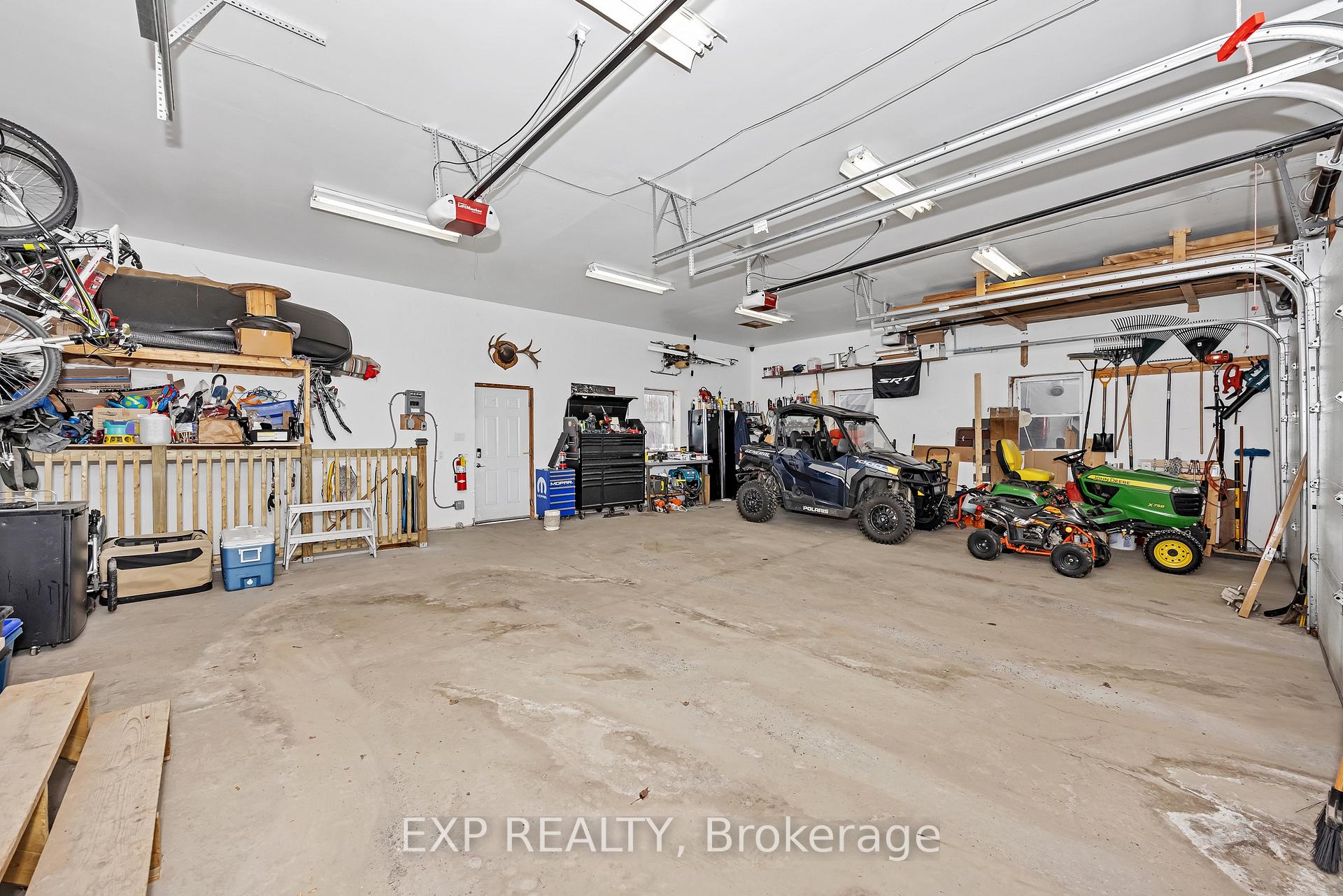 Photo 35 of 155 Wilbert Cox Drive, Ottawa, Huntley Ward (South East) — HOMEH