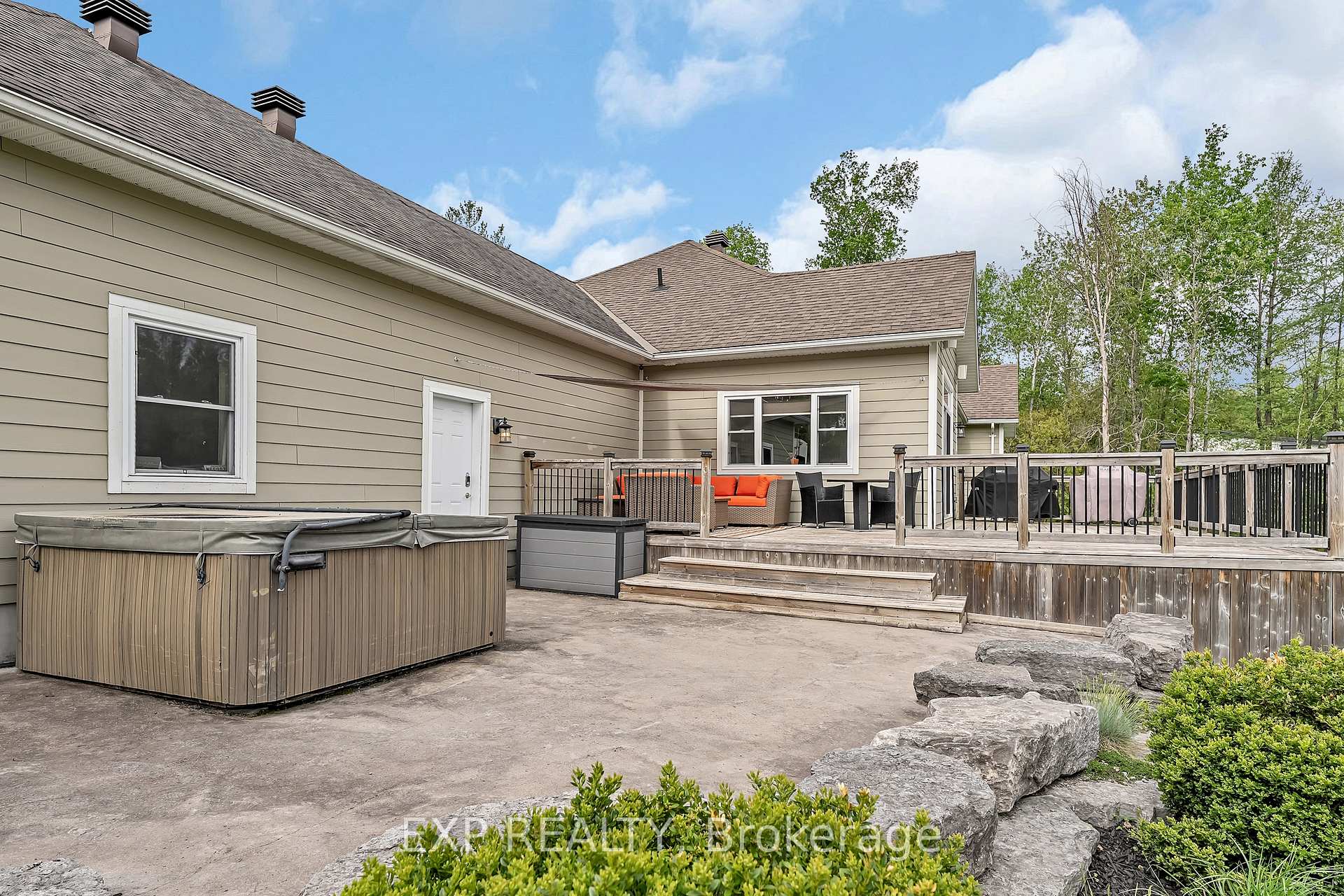 Photo 39 of 155 Wilbert Cox Drive, Ottawa, Huntley Ward (South East) — HOMEH
