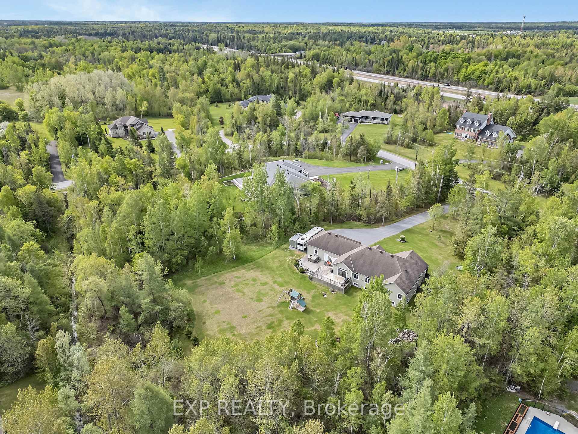 Photo 47 of 155 Wilbert Cox Drive, Ottawa, Huntley Ward (South East) — HOMEH