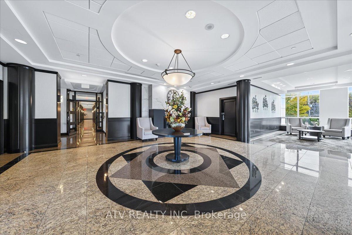 Photo 3 of Unit 708, 1403 Royal York Road, Etobicoke, Willowridge-Martingrove-Richview — HOMEH