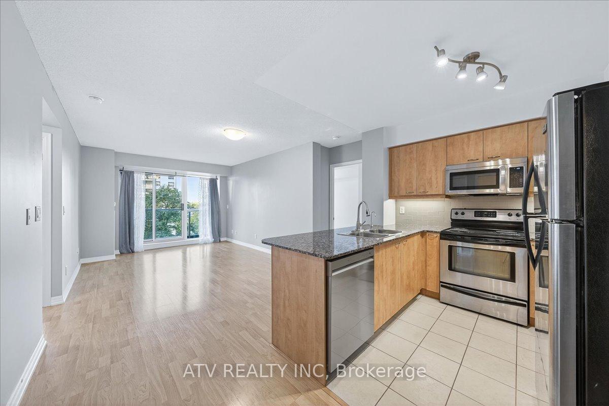 Photo 7 of Unit 708, 1403 Royal York Road, Etobicoke, Willowridge-Martingrove-Richview — HOMEH