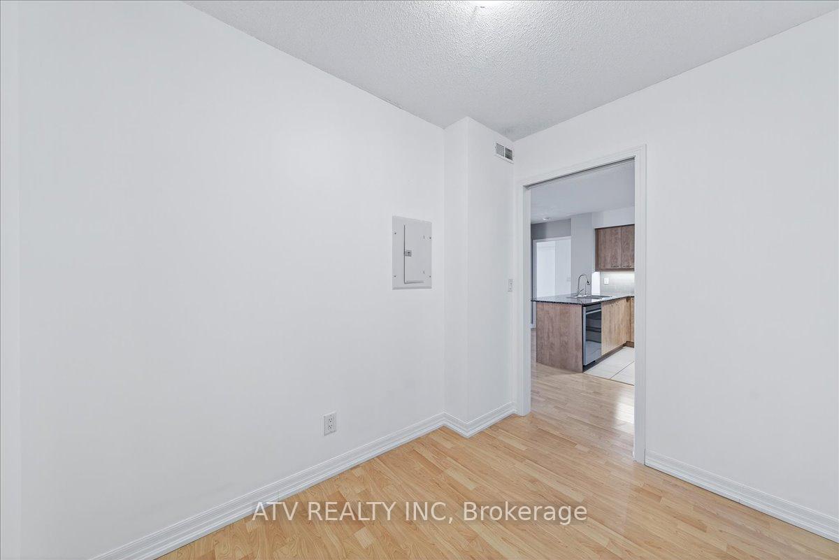 Photo 15 of Unit 708, 1403 Royal York Road, Etobicoke, Willowridge-Martingrove-Richview — HOMEH