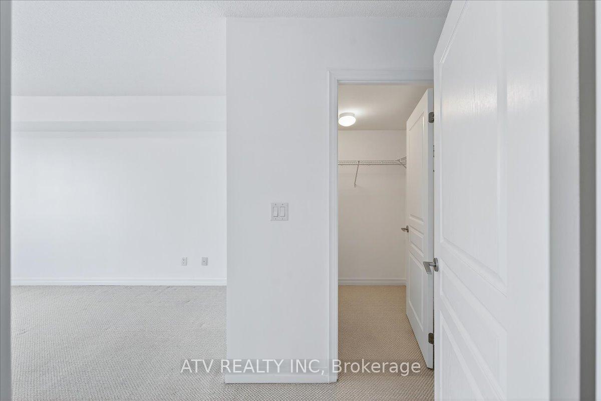Photo 18 of Unit 708, 1403 Royal York Road, Etobicoke, Willowridge-Martingrove-Richview — HOMEH