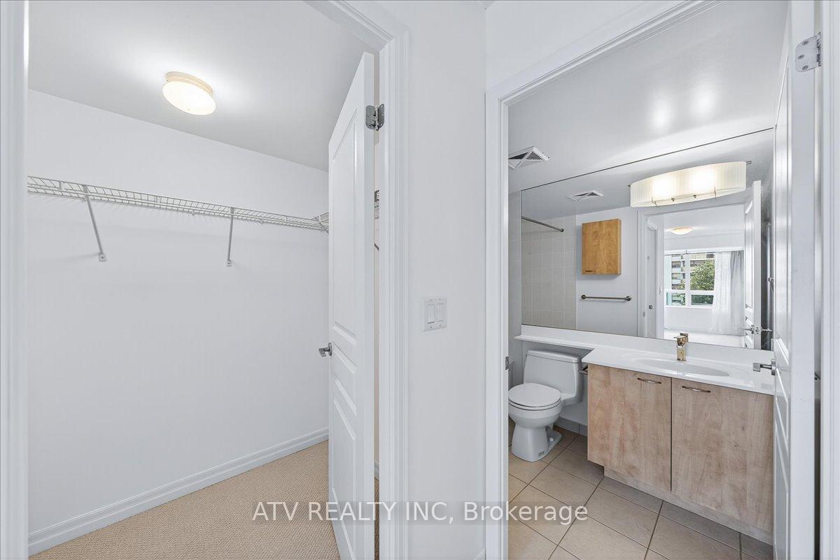 Photo 20 of Unit 708, 1403 Royal York Road, Etobicoke, Willowridge-Martingrove-Richview — HOMEH