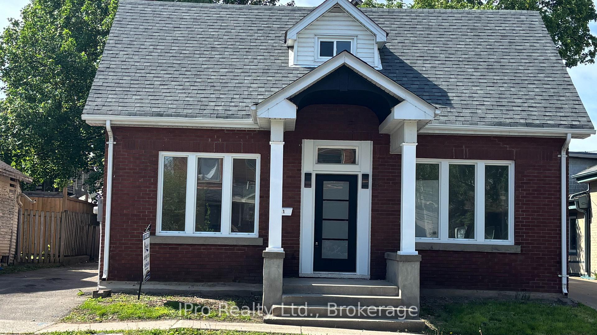 Photo 1 of 241 Dalhousie Street, Brant, Brantford Twp — HOMEH