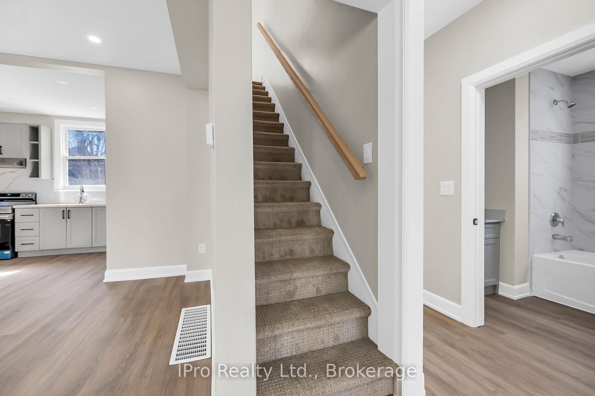 Photo 23 of 241 Dalhousie Street, Brant, Brantford Twp — HOMEH