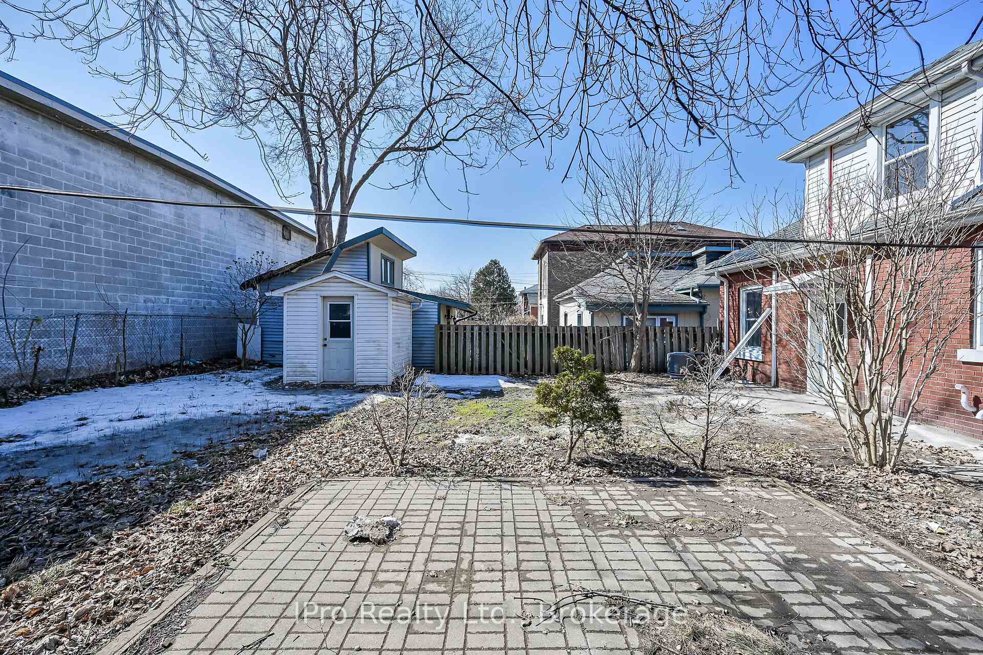 Photo 38 of 241 Dalhousie Street, Brant, Brantford Twp — HOMEH