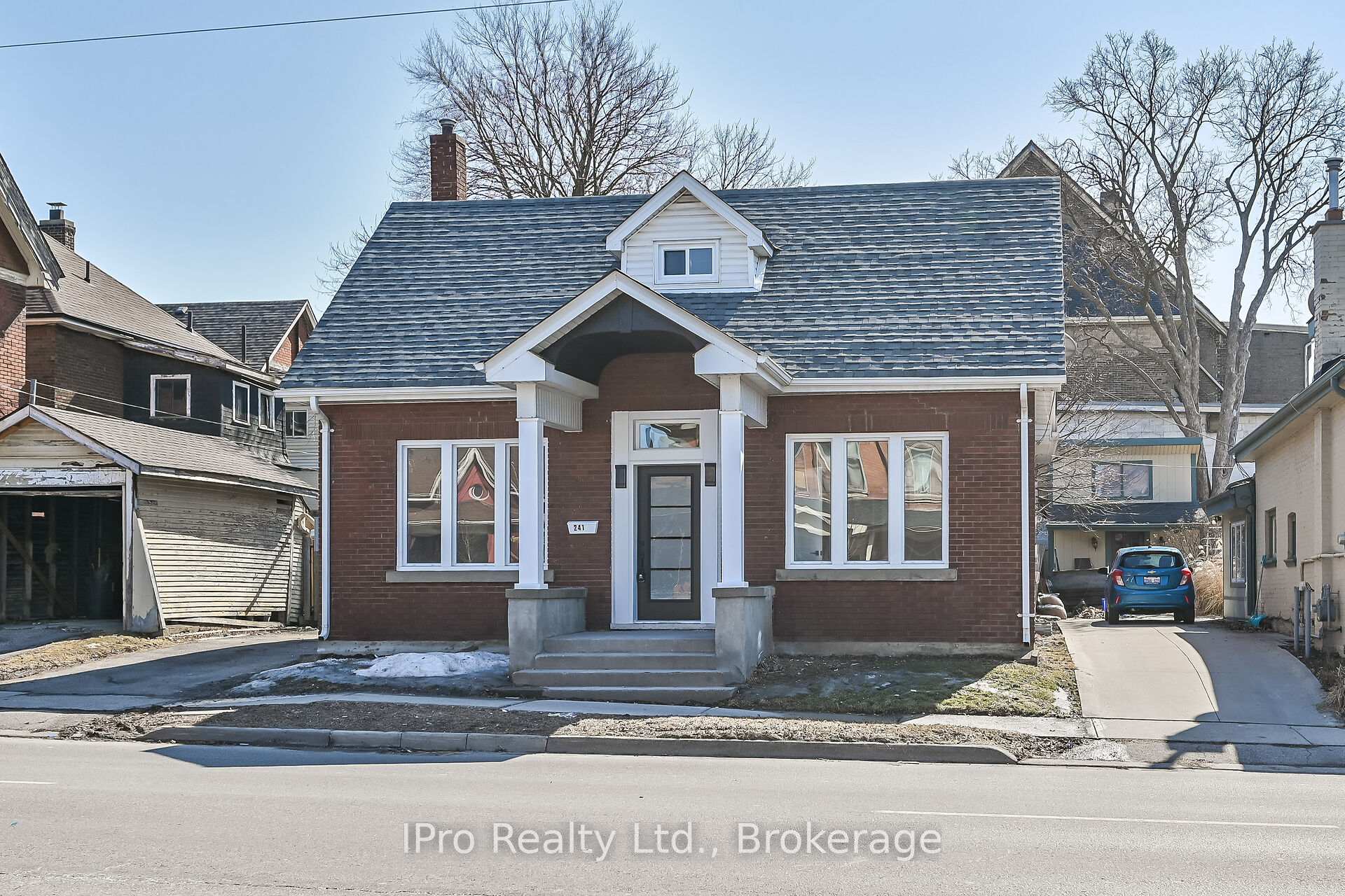 Photo 41 of 241 Dalhousie Street, Brant, Brantford Twp — HOMEH