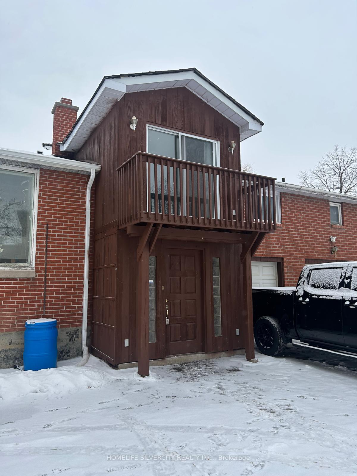 Front of 10263 Goreway Drive
