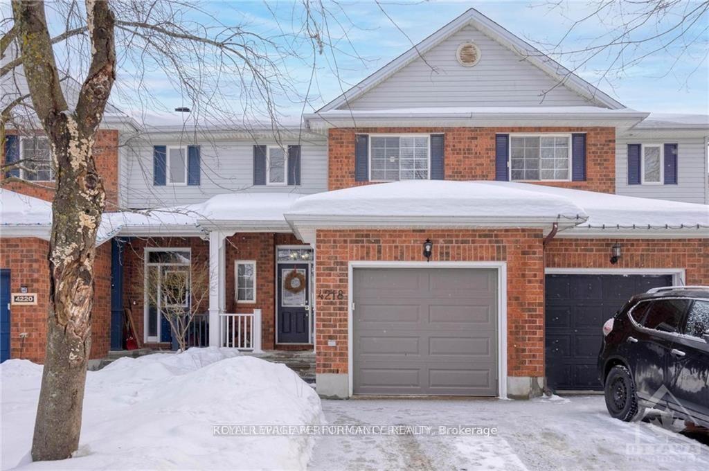 Front of 4218 Owl Valley Drive E
