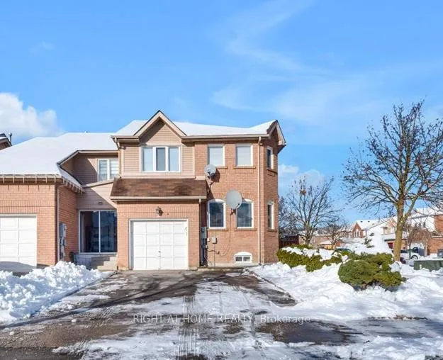 Photo 2 of 2 Wooliston Crescent, Brampton, Fletcher's West — HOMEH
