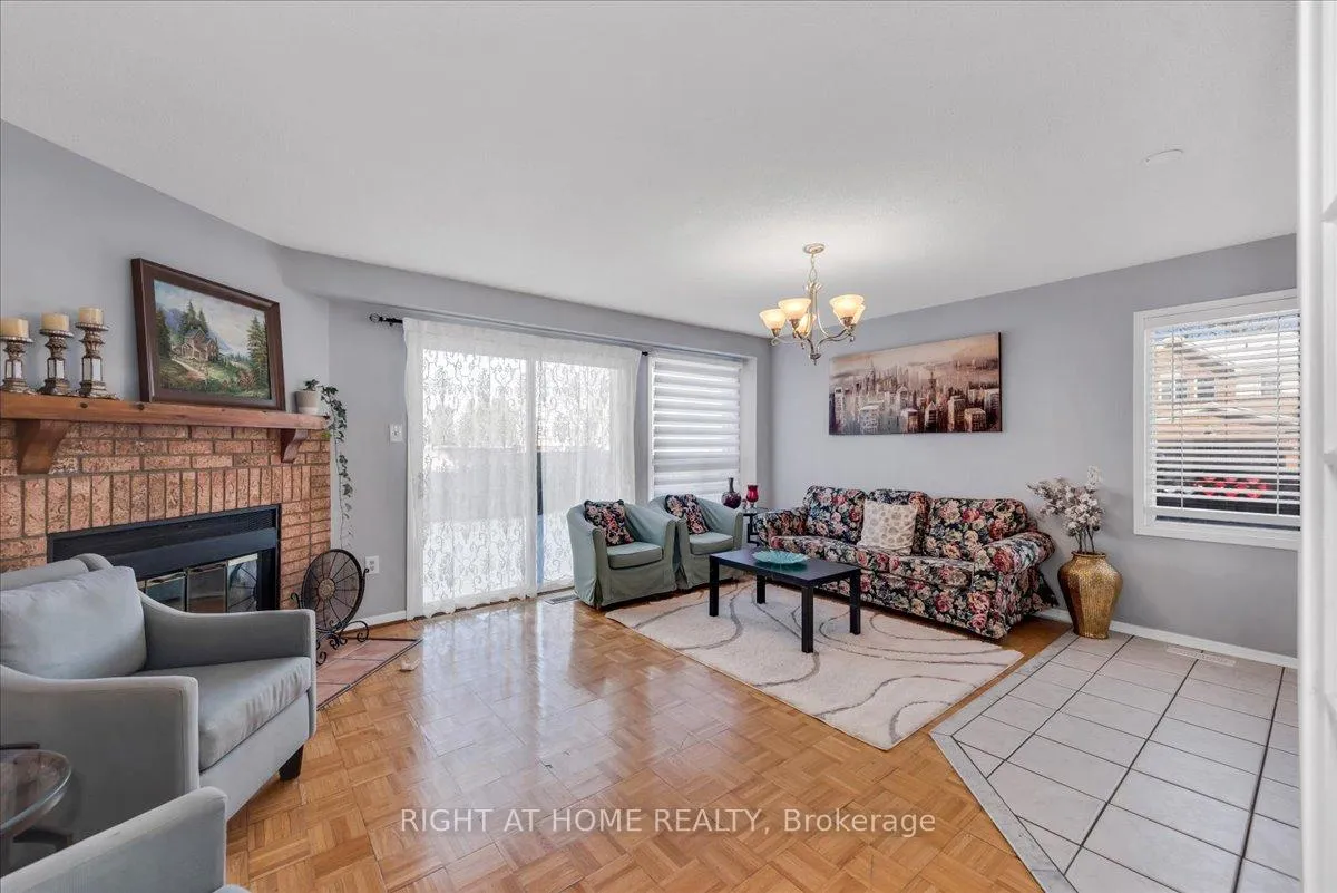 Photo 15 of 2 Wooliston Crescent, Brampton, Fletcher's West — HOMEH