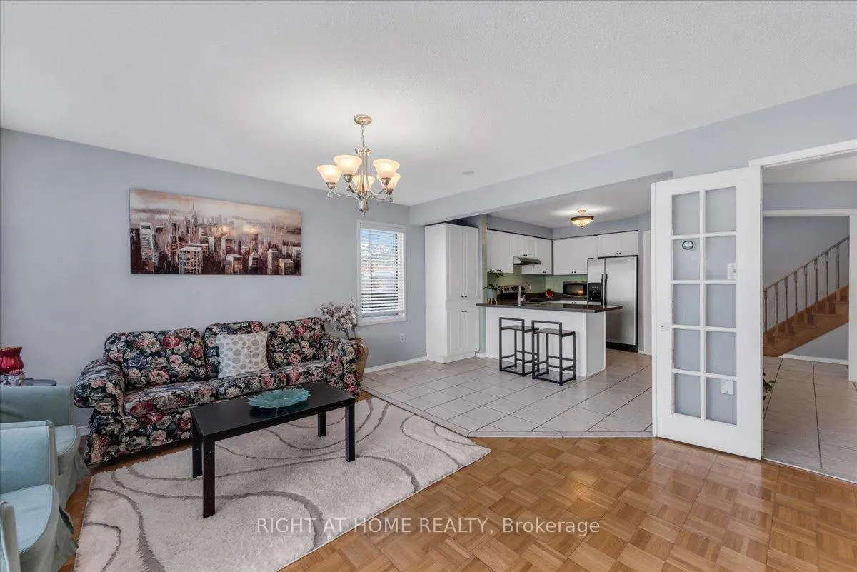 Photo 16 of 2 Wooliston Crescent, Brampton, Fletcher's West — HOMEH