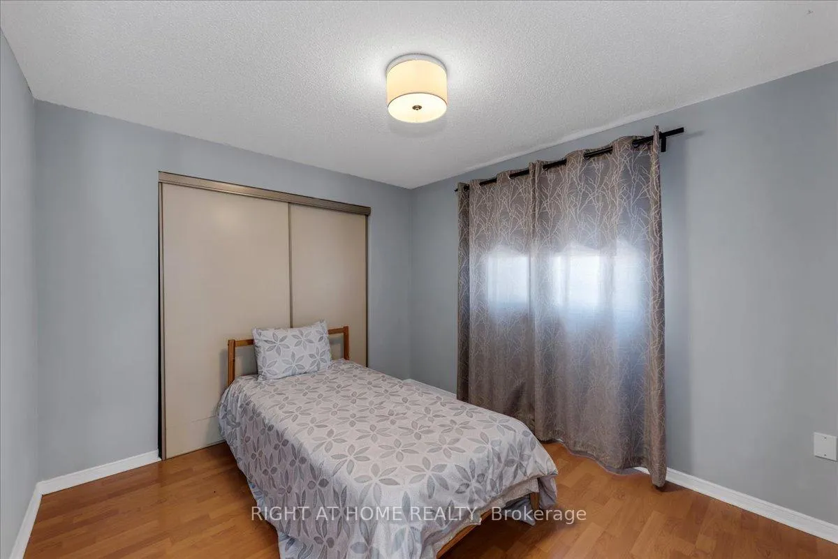 Photo 29 of 2 Wooliston Crescent, Brampton, Fletcher's West — HOMEH