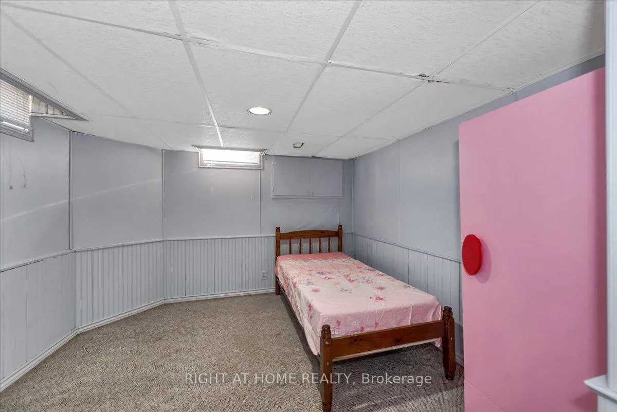 Photo 35 of 2 Wooliston Crescent, Brampton, Fletcher's West — HOMEH