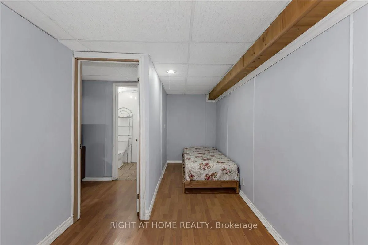 Photo 38 of 2 Wooliston Crescent, Brampton, Fletcher's West — HOMEH