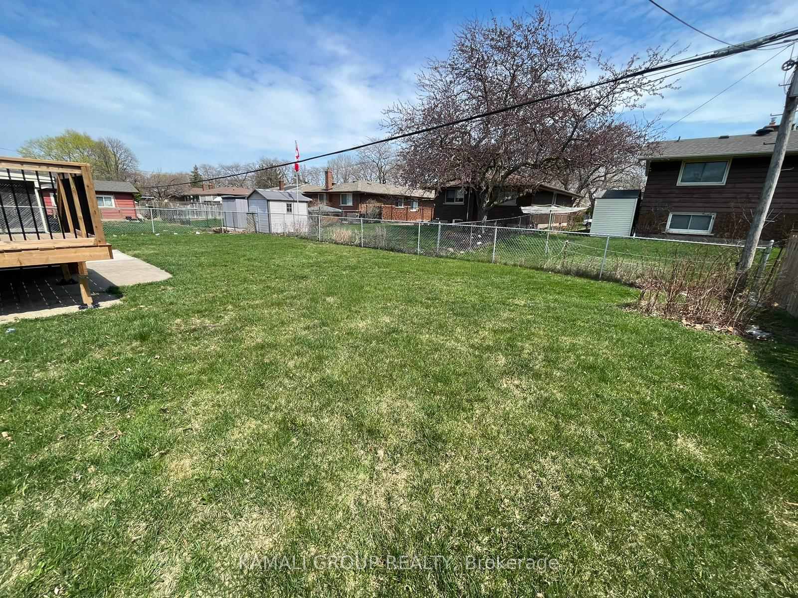 Photo 18 of Unit Bsmt, 412 Bunting Road, St. Catharines, Carlton/Bunting — HOMEH
