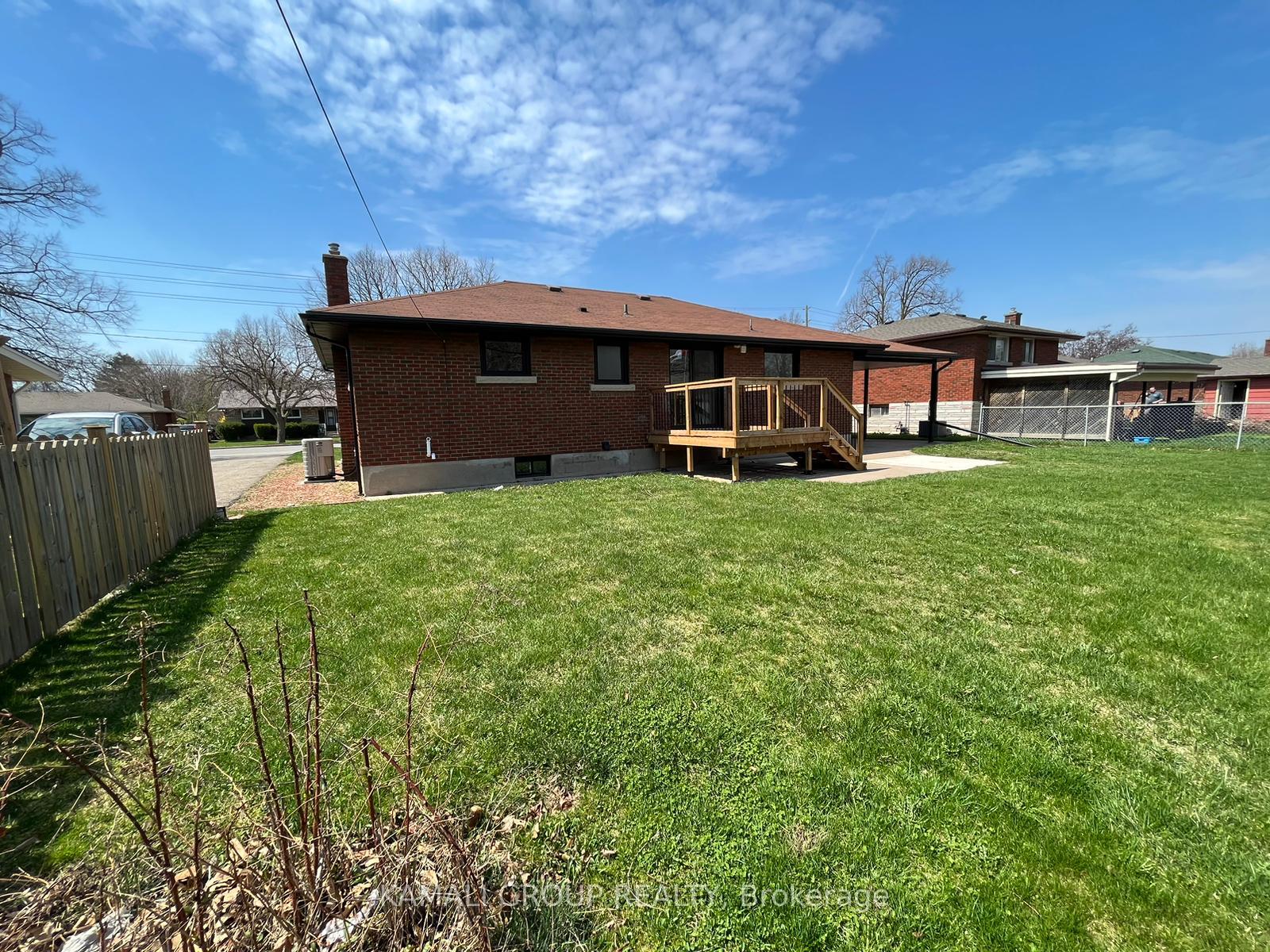 Photo 19 of Unit Bsmt, 412 Bunting Road, St. Catharines, Carlton/Bunting — HOMEH