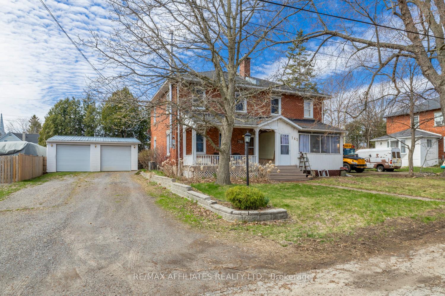 Photo 3 of 746 Benson Street W, Edwardsburgh/Cardinal, Town of Cardinal — HOMEH