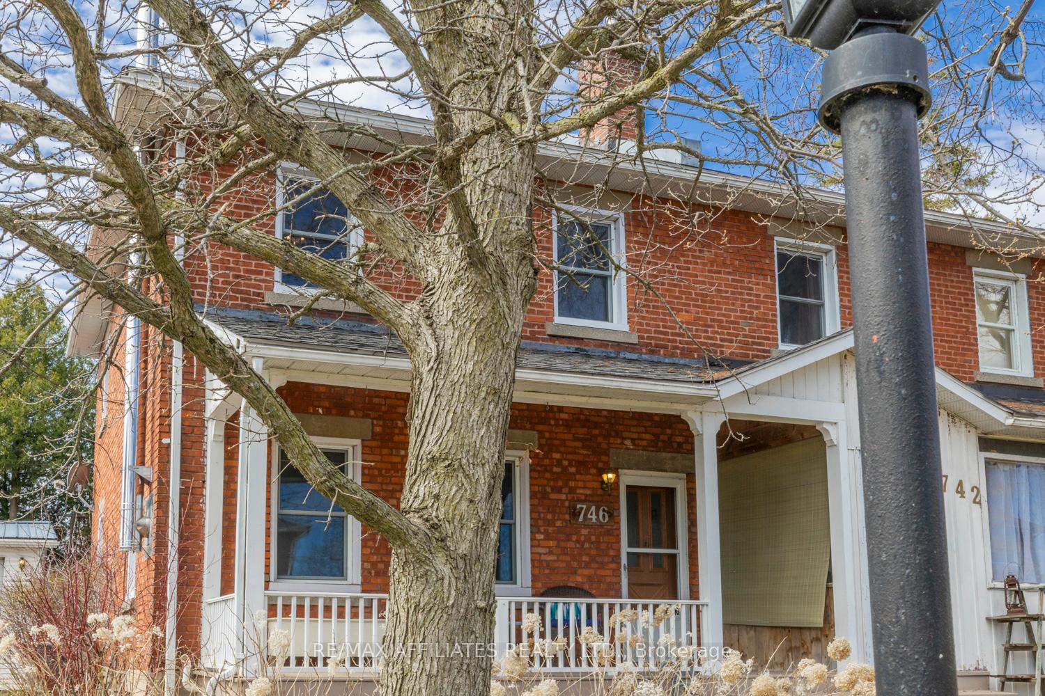 Photo 5 of 746 Benson Street W, Edwardsburgh/Cardinal, Town of Cardinal — HOMEH