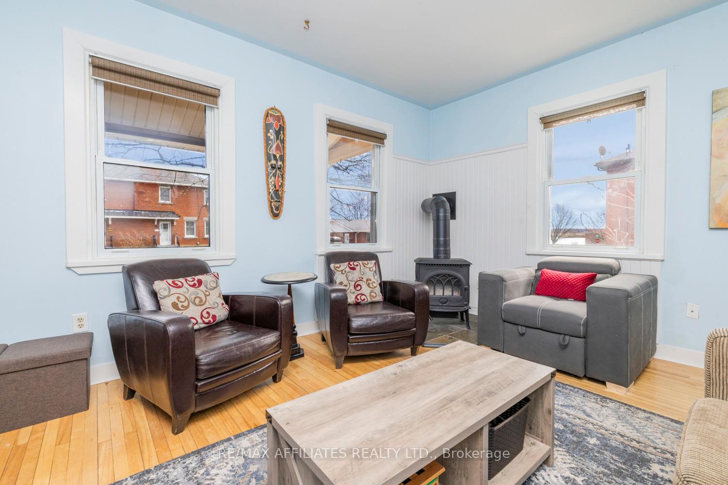 Photo 11 of 746 Benson Street W, Edwardsburgh/Cardinal, Town of Cardinal — HOMEH