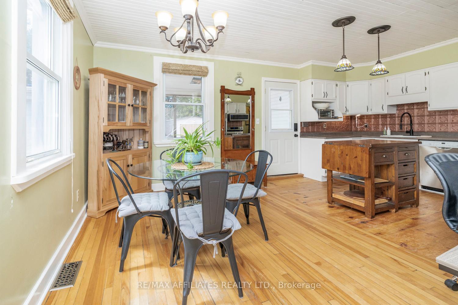 Photo 16 of 746 Benson Street W, Edwardsburgh/Cardinal, Town of Cardinal — HOMEH