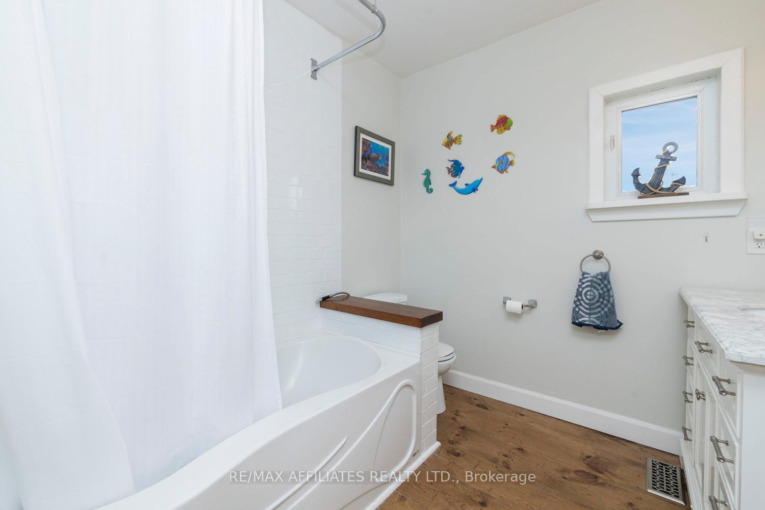 Photo 36 of 746 Benson Street W, Edwardsburgh/Cardinal, Town of Cardinal — HOMEH