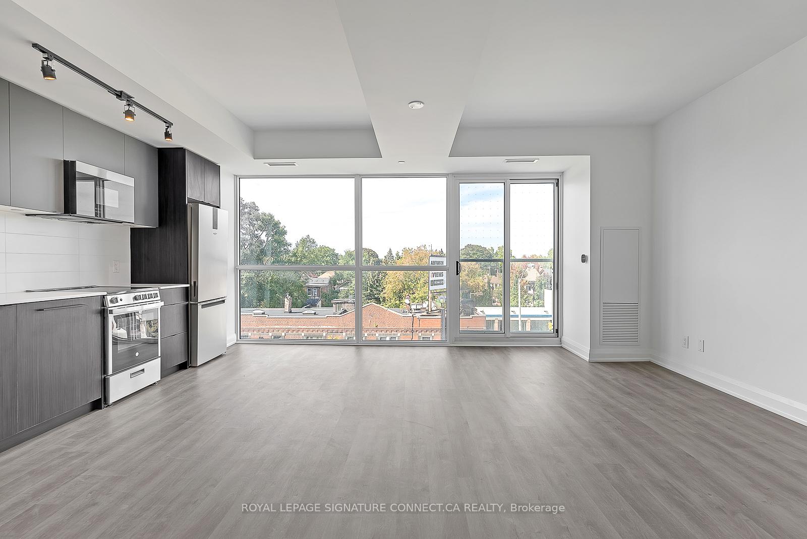 Photo 6 of Unit 403, 2369 Danforth Avenue, Toronto, East End-Danforth — HOMEH