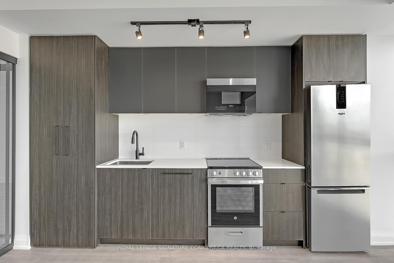 Photo 29 of Unit 403, 2369 Danforth Avenue, Toronto, East End-Danforth — HOMEH