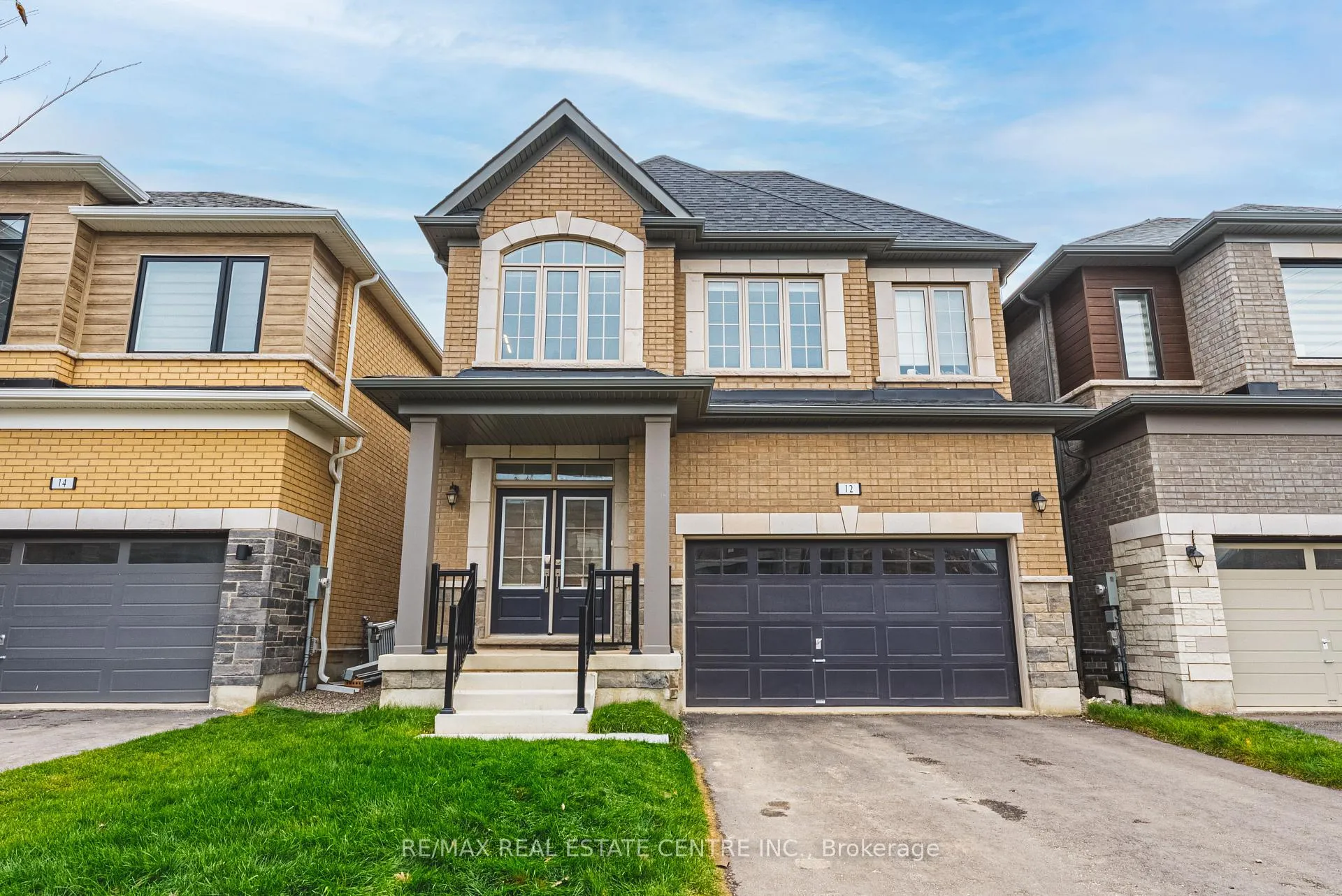 Photo 1 of 12 Spiers Road, Cambridge, Galt City Centre — HOMEH