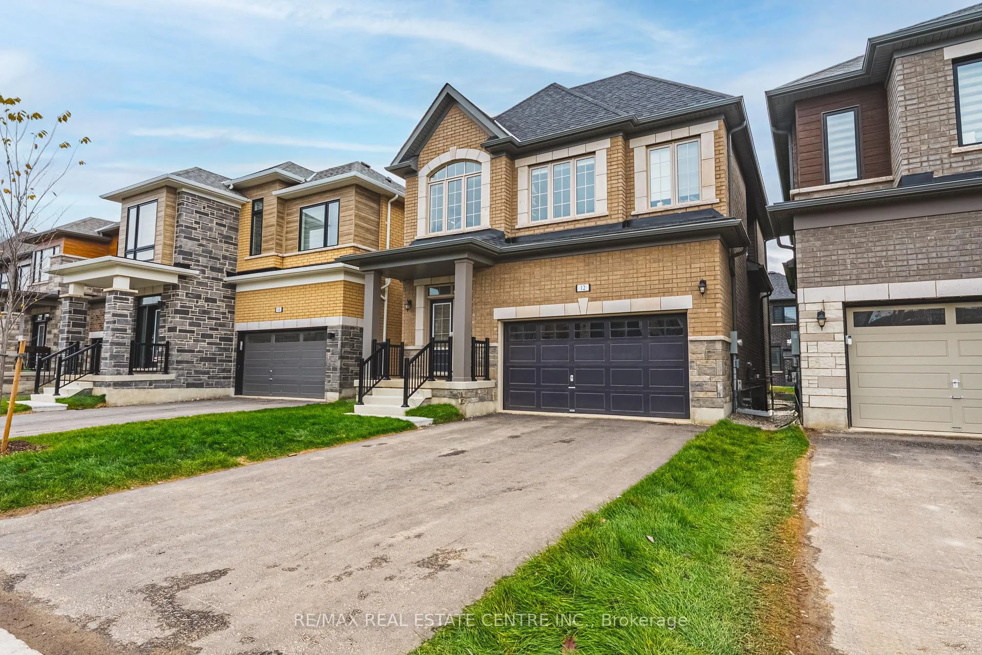 Photo 2 of 12 Spiers Road, Cambridge, Galt City Centre — HOMEH