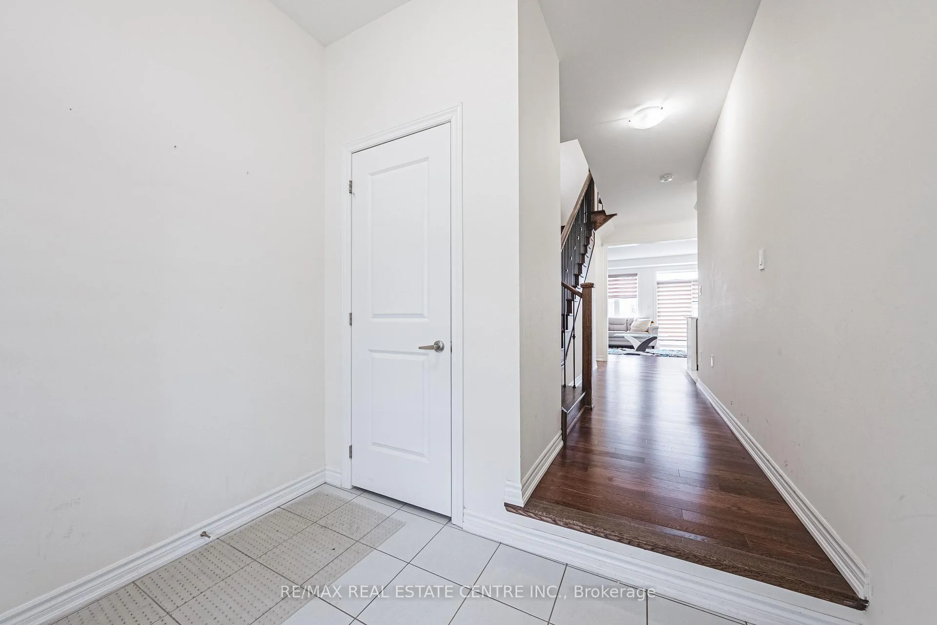 Photo 4 of 12 Spiers Road, Cambridge, Galt City Centre — HOMEH