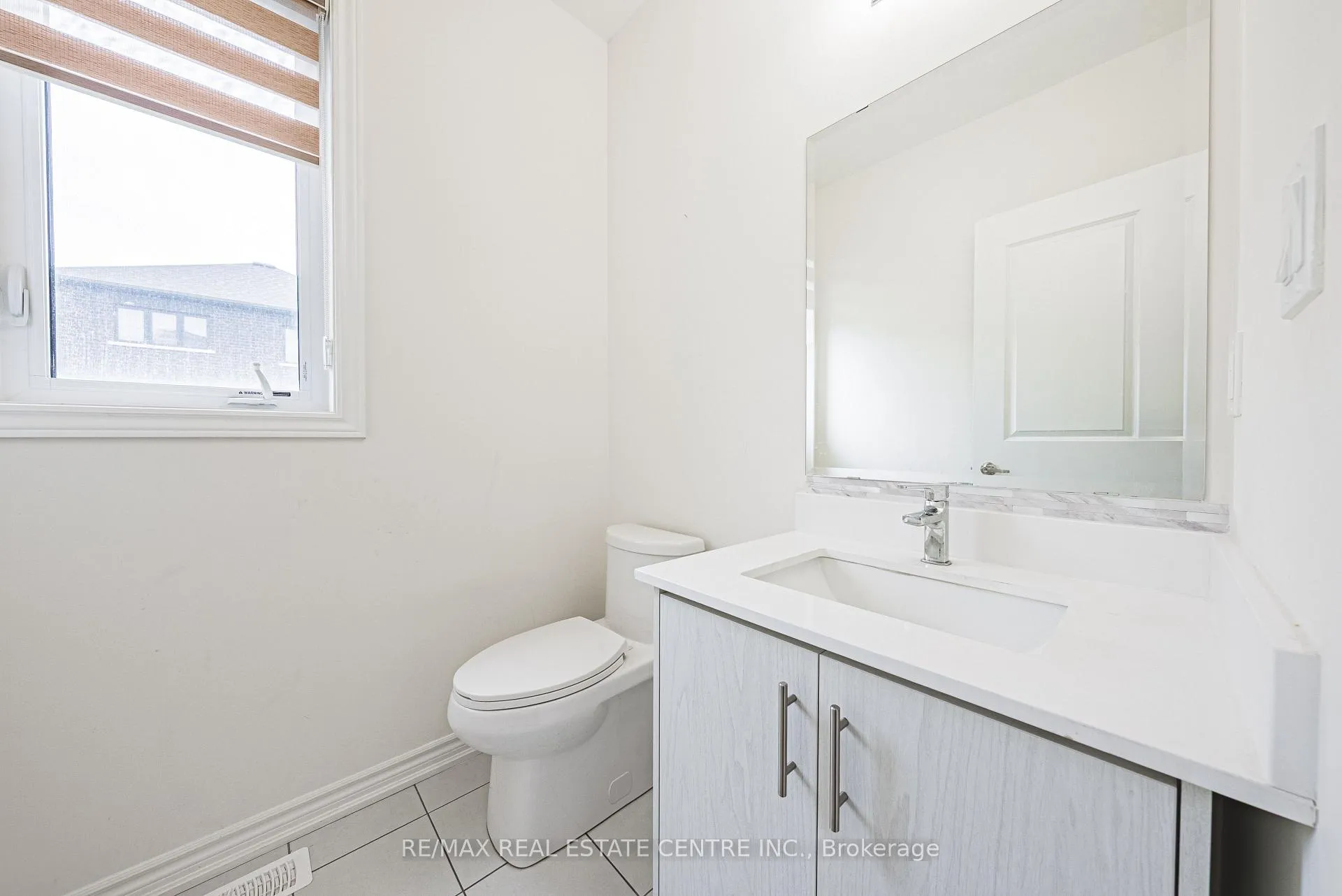 Photo 12 of 12 Spiers Road, Cambridge, Galt City Centre — HOMEH