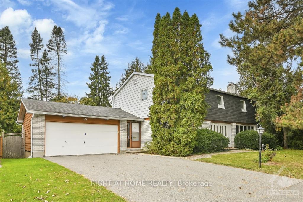 Photo 1 of 34 Farlane Boulevard, Ottawa, City View/Skyline/Fisher Heights/Parkwood Hills — HOMEH