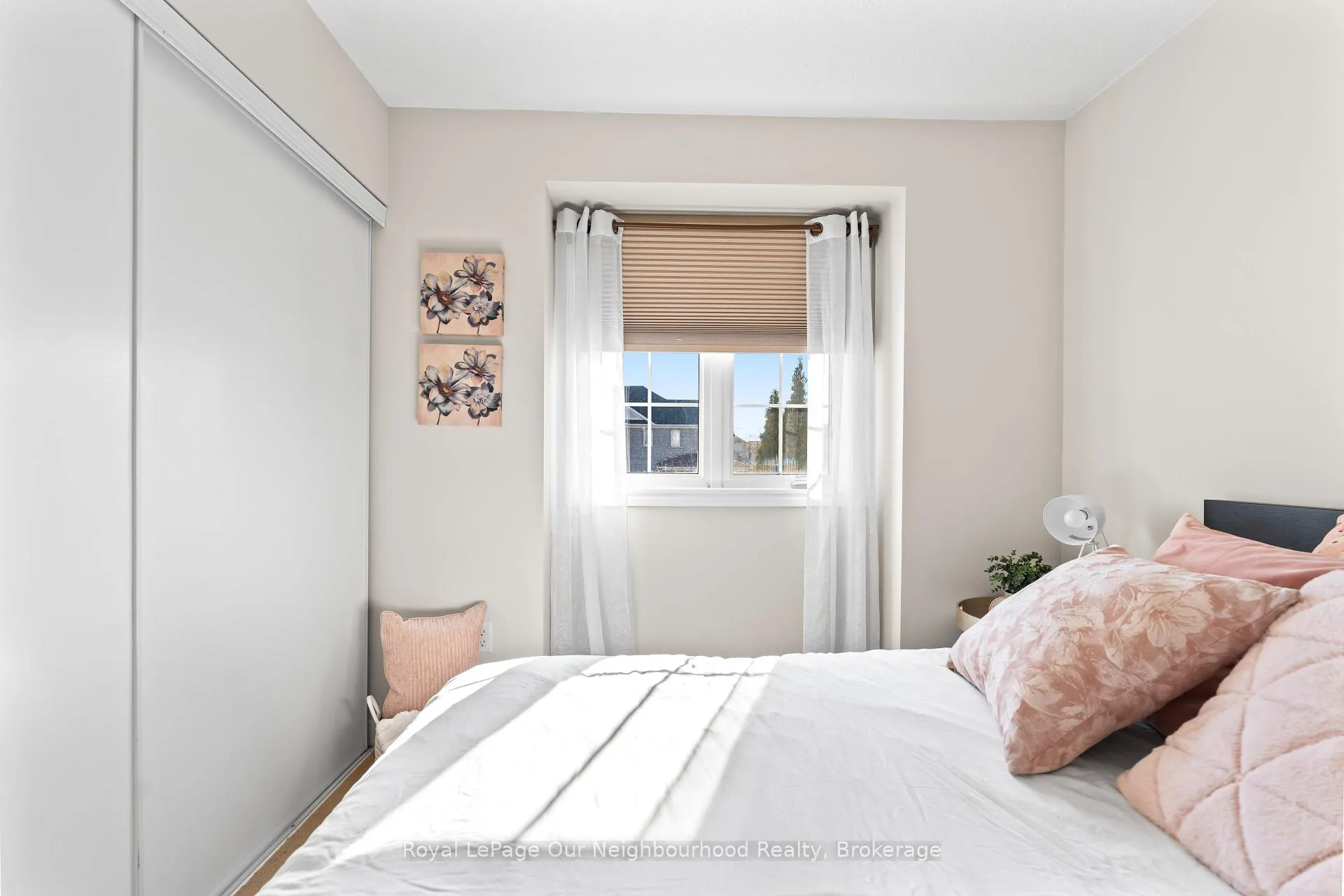 Photo 19 of 95 Laprade Square, Clarington, Bowmanville — HOMEH