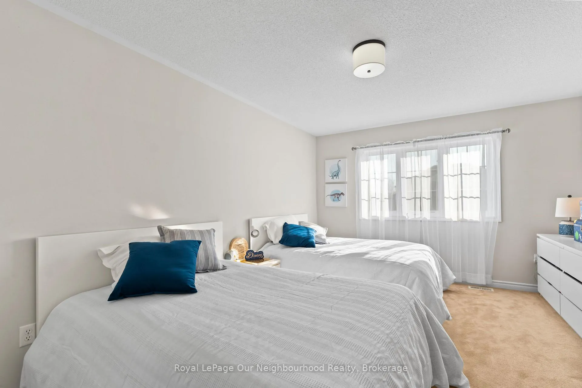 Photo 21 of 95 Laprade Square, Clarington, Bowmanville — HOMEH