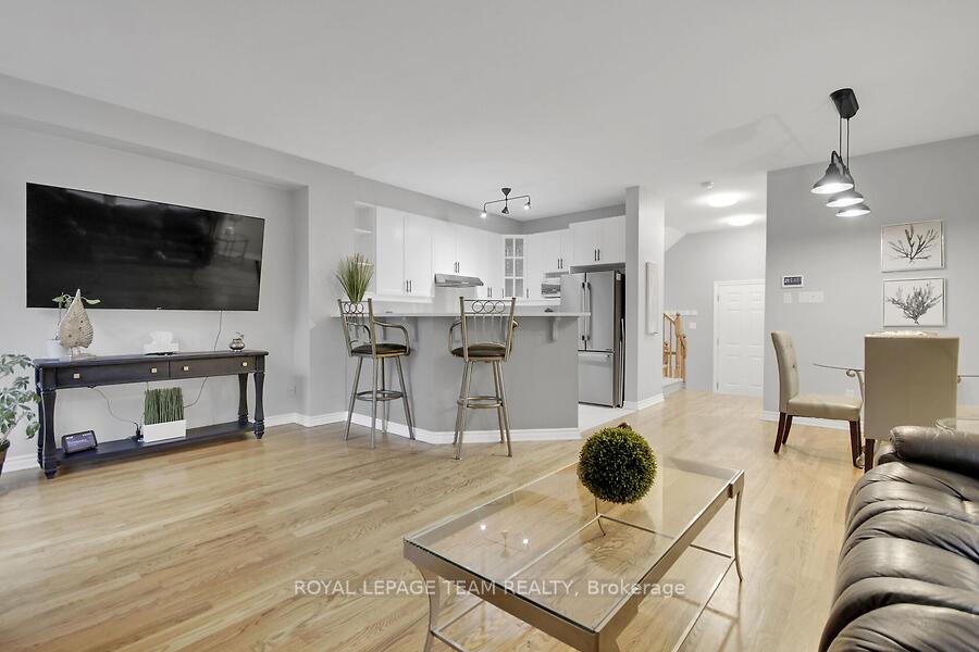 Photo 14 of 70 Oldfield Street, Ottawa, Barrhaven East — HOMEH