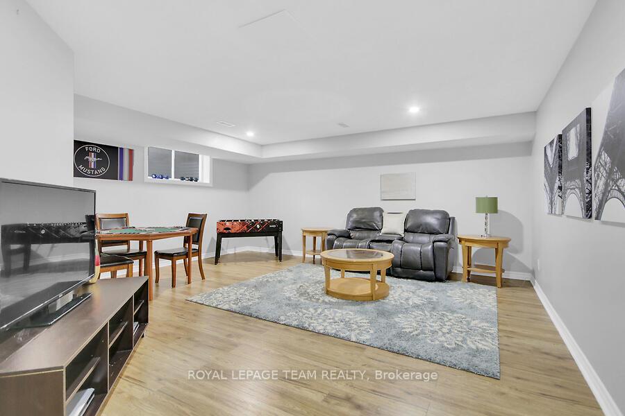 Photo 34 of 70 Oldfield Street, Ottawa, Barrhaven East — HOMEH