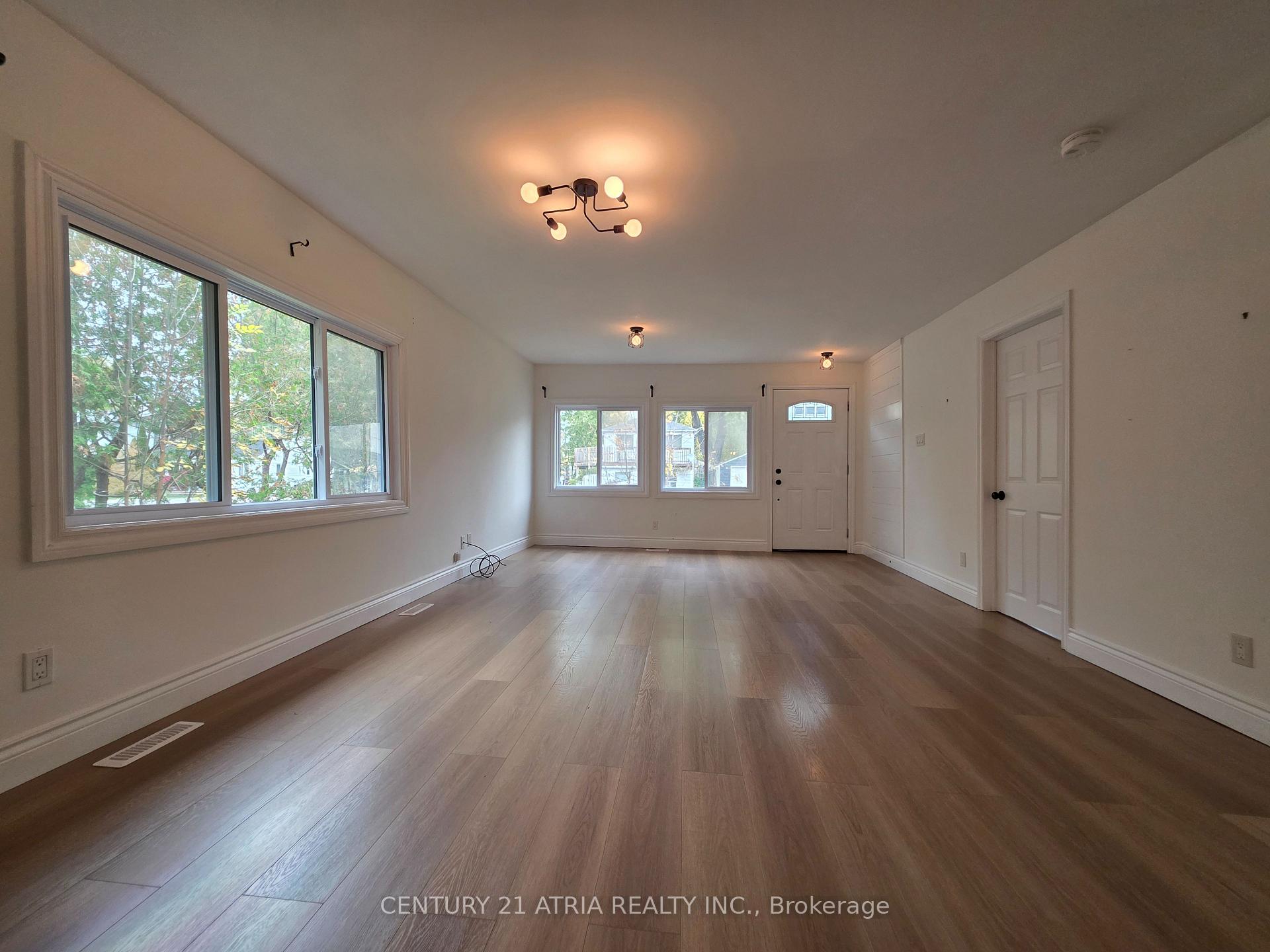 Photo 3 of 257 Pine Beach Drive, Georgina, Keswick South — HOMEH