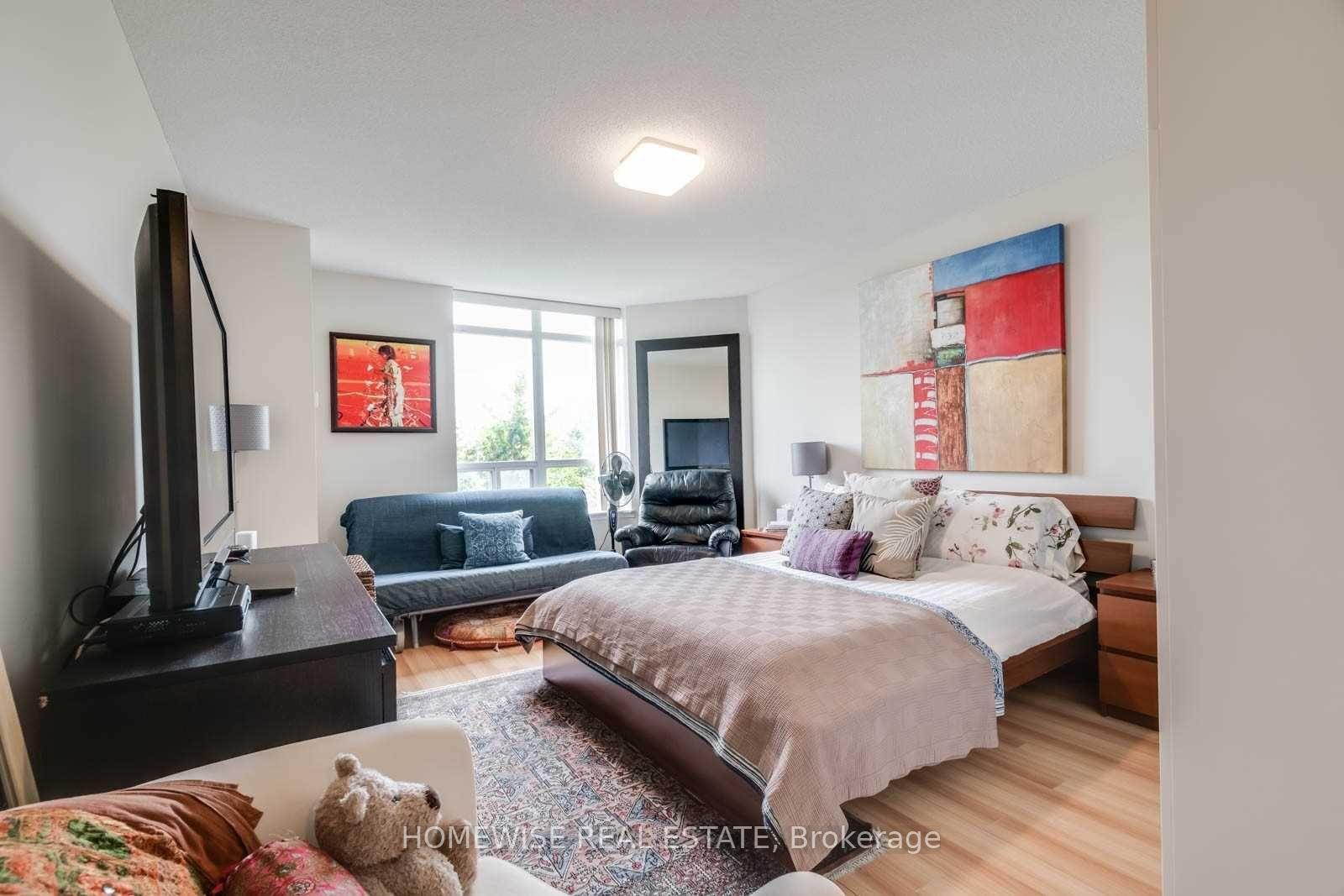 Photo 14 of Unit 212, 130 Pond Drive, Markham, Commerce Valley — HOMEH