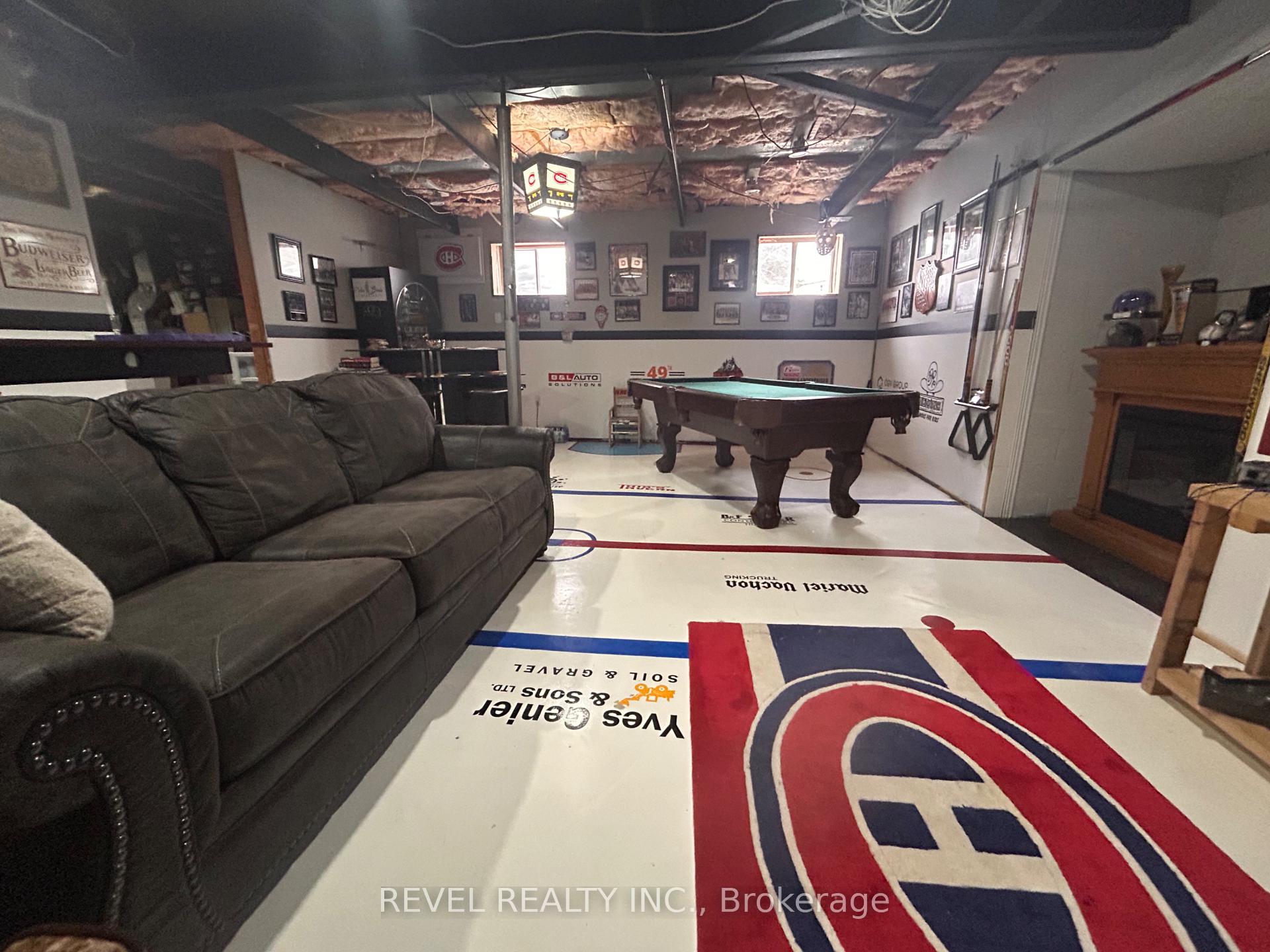 Photo 22 of 347 Seventeenth Avenue, Cochrane — HOMEH