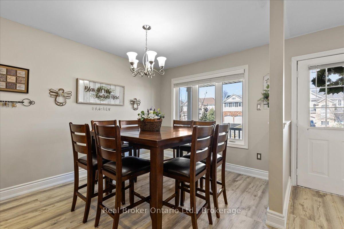 Photo 4 of 125 Blackburn Drive, Brant, Brantford Twp — HOMEH