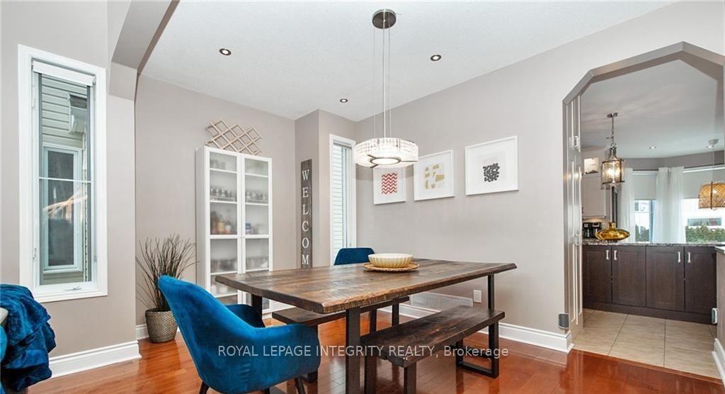 Photo 4 of 5 Bracewood Way, Ottawa, Barrhaven - Stonebridge — HOMEH
