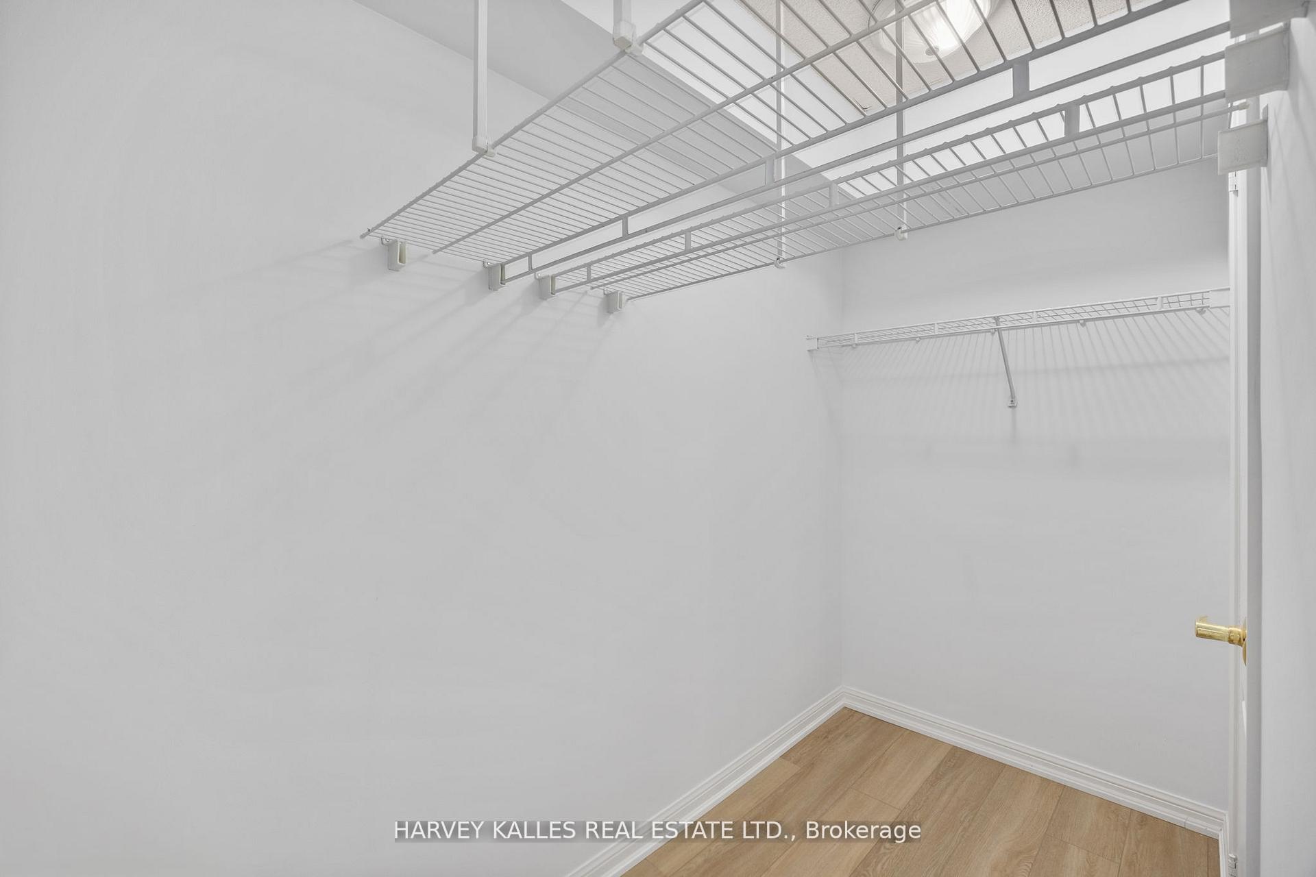 Photo 14 of Unit 302, 18 Wanless Avenue, Toronto, Lawrence Park North — HOMEH