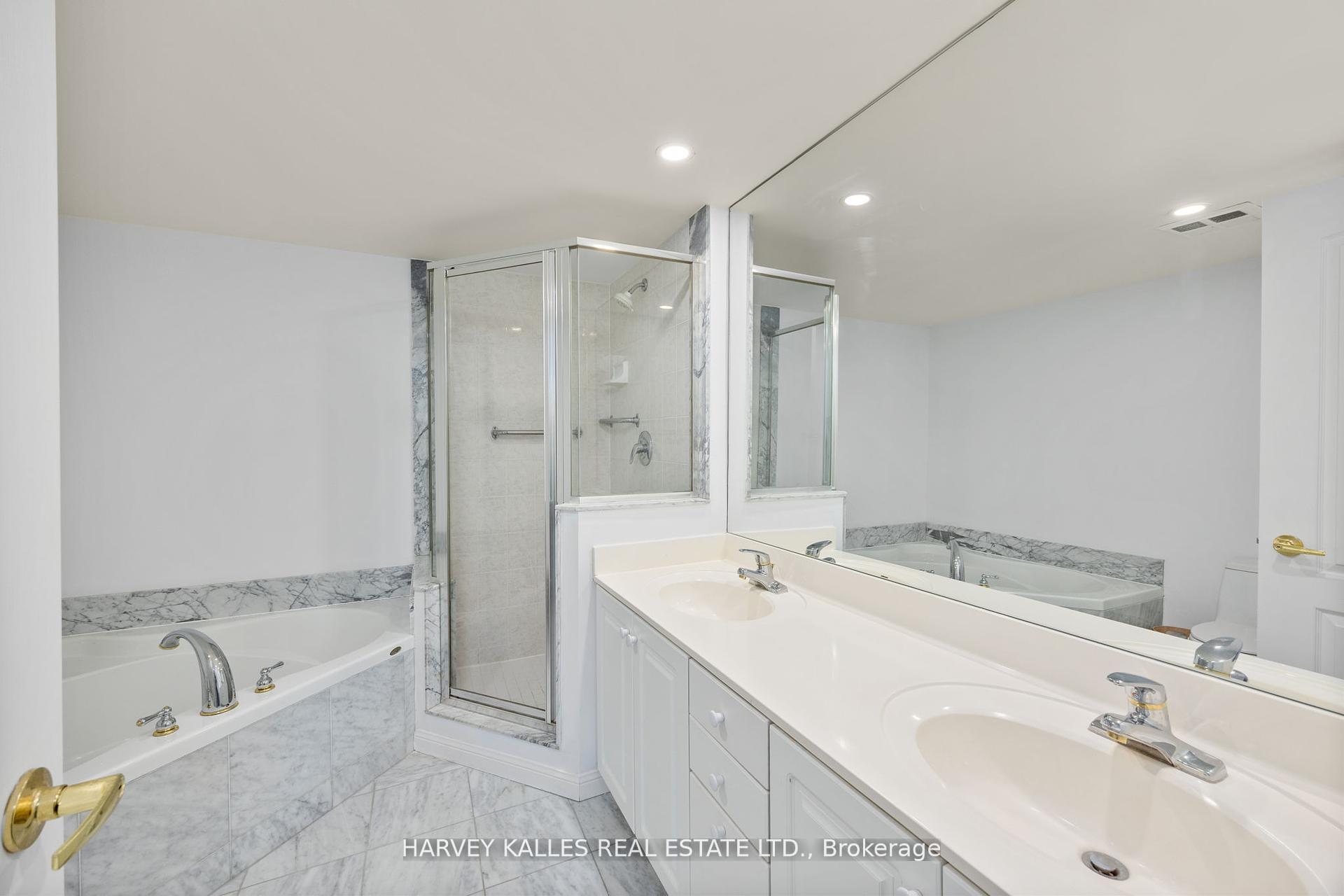 Photo 15 of Unit 302, 18 Wanless Avenue, Toronto, Lawrence Park North — HOMEH