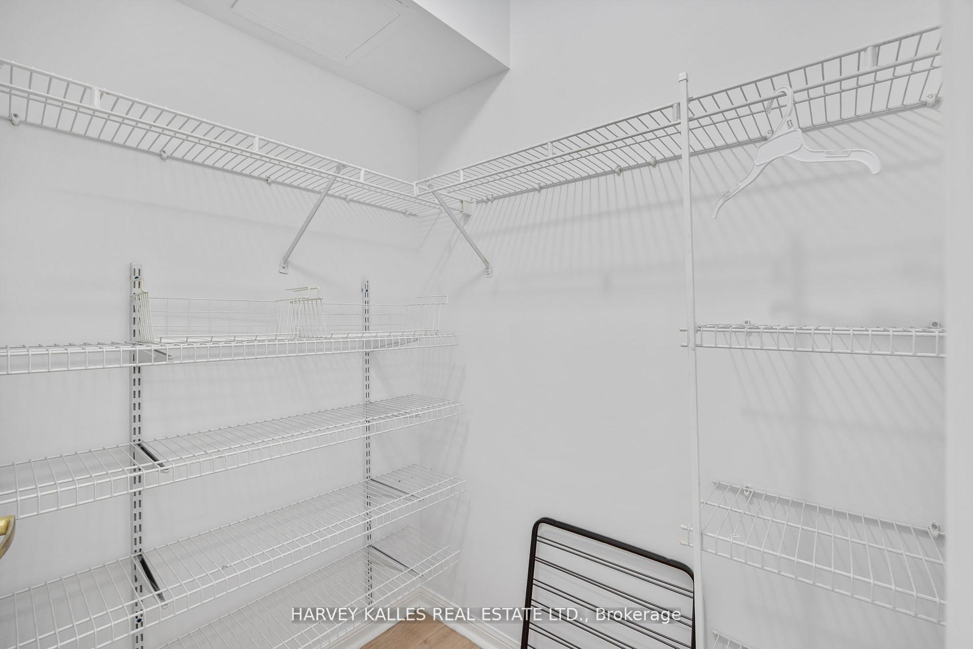 Photo 18 of Unit 302, 18 Wanless Avenue, Toronto, Lawrence Park North — HOMEH